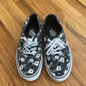 Vans floral lace up sneakers